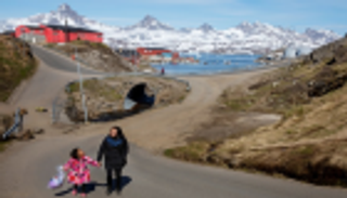 ترامب يؤكد رغبته في شراء جرينلاند رغم رفض الدنمارك