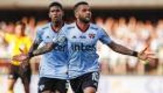 ألفيس يفتتح سجل أهدافه مع ساو باولو