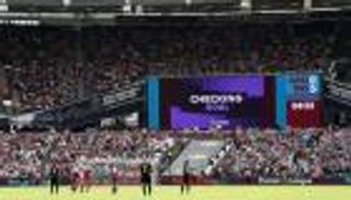 مجلس الاتحاد الدولي يوضح أسباب تأخر تطبيق "الفار" في البريمييرليج