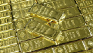 تراجع مخاوف الركود يهبط بالذهب 1% دون 1500 دولار