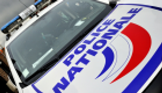 قاتل يحتفظ بجثة زوجته في صندوق السيارة