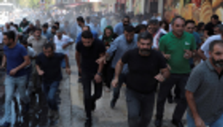 بالصور.. الأتراك بديار بكر ينتفضون ضد ديكتاتورية أردوغان 