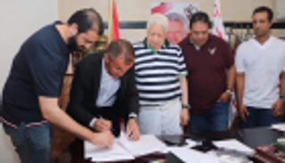 ميتشو يوقع عقود تدريب الزمالك