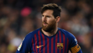 غموض موقف ميسي من العودة لبرشلونة أمام بيتيس