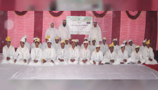 أحد الأعراس الجماعية التي نظمتها "خيرية الشارقة" في بنجلاديش
