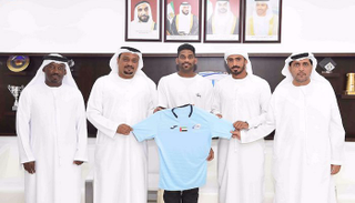 عيسى العتيبة عقب التوقيع مع بني ياس