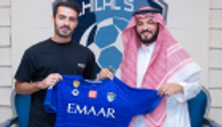 الهلال يعيد أمير كردي إلى الدوري السعودي