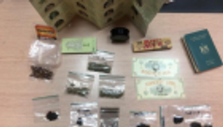 الحبس الاحتياطي لمخرج أفلام أحمد حلمي بتهمة حيازة مخدرات