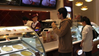 المنتجات الجديدة تلقى رواجا كبيرا في الصين