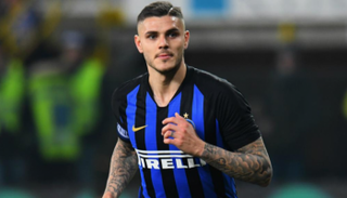 ماورو إيكاردي مهاجم إنتر ميلان