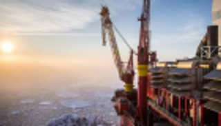 روسنفت الروسية تتحول إلى اليورو في عطاءات بيع المنتجات النفطية