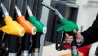 الحكومة الفلسطينية تتسلم جباية أحد أهم ضرائبها من إسرائيل