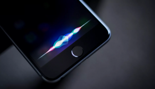 نظام سيري Siri في هاتف آيفون