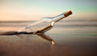 عمرها نصف قرن.. العثور على رسالة سوفيتية في زجاجة بألاسكا