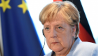 ميركل تصف حرائق الأمازون بـ"الكارثة العالمية"