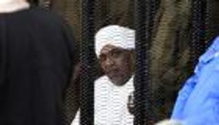 هيئة الدفاع عن البشير تتقدم بطلب للإفراج عنه بكفالة مالية