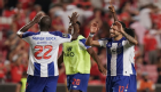 بورتو يهزم بنفيكا في كلاسيكو الدوري البرتغالي