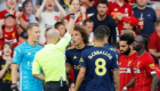 إيمري يشكك في ركلة جزاء صلاح أمام أرسنال