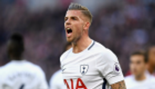 توتنهام واثق من تمديد عقد ألديرفيلد