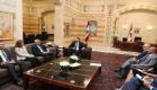 الحريري يطالب المجتمع الدولي بإدانة اعتداء إسرائيل