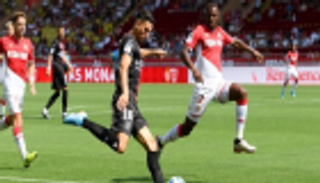 الجزائري فرحات يتصدر ترتيب أفضل العرب في فرنسا