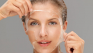 التقشير الكيمائي.. الحل السحري لمشكلات البشرة