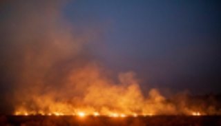 حرائق جديدة في الأمازون.. والطائرات الحربية تحاول إخمادها