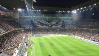 جماهير إنتر في مباراة ليتشي