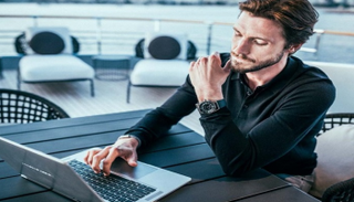 لاب توب Ultra One الفاخر الجديد