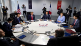 أبرز 12 صورة بـ"قمة السبع" في فرنسا