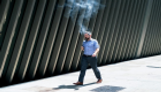 السجائر الإلكترونية تهدد الكوكب