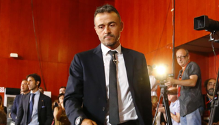 إنريكي مدرب إسبانيا السابق