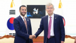 الإمارات وكوريا الجنوبية تبحثان التعاون في مجال الطيران المدني