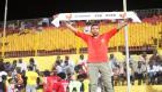 جماهير المريخ السوداني تعتذر للوصل الإماراتي