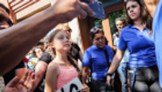 الناشطة جريتا تونبرج تحشد لحماية البيئة أمام الأمم المتحدة