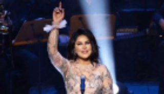 أحلام تأسر القلوب بلفتة إنسانية في سوق عكاظ