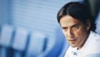 إنفوجراف.. إنزاجي يتطلع لإنهاء صدمة المواجهة الأولى أمام مدربي روما