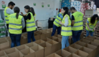 طعام الفنادق الفائض للفقراء.. "القضاء على الجوع" في لبنان