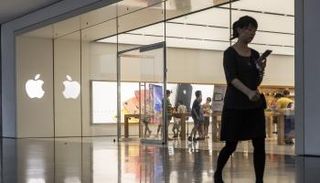 الحرب التجارية تؤثر على أرباح شركة أبل