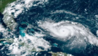 "دوريان" ينتقل إلى الفئة الخامسة.. وتوقعات بعاصفة "مدمرة"