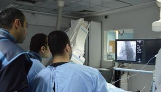 "طمن قلبك" مبادرة تقدم الخدمة الطبية لمرضى القلب غير القادرين