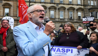 زعيم حزب العمال البريطاني المعارض جيريمي كوربين