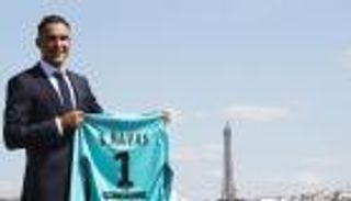 باريس سان جيرمان يضم نافاس من ريال مدريد