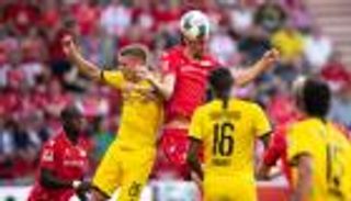 تقرير.. 3 مشاكل تهدد بروسيا دورتموند بفشل جديد