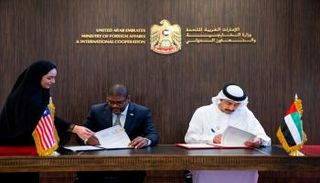 الشيخ عبدالله بن زايد آل نهيان ووزير الخارجية والتعاون الدولي الليبيري