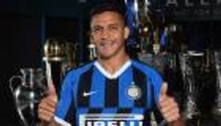 بقميص جديد.. سانشيز يسير على خطى لوكاكو ويخلف إيكاردي في إنتر ميلان