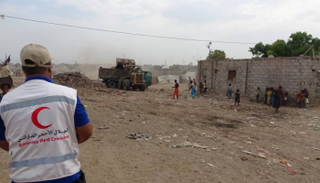 حملة نظافة في أبين بدعم إماراتي