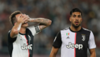 يوفنتوس يستبعد إيمري كان وماندجوكيتش من قائمة دوري أبطال أوروبا