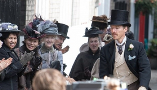 كومبارباتش خلال تصوير مشاهد الفيلم