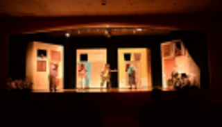 المخرج اليمني عمرو جمال: "على حركرك" عودة للمسرح الجماهيري في عدن